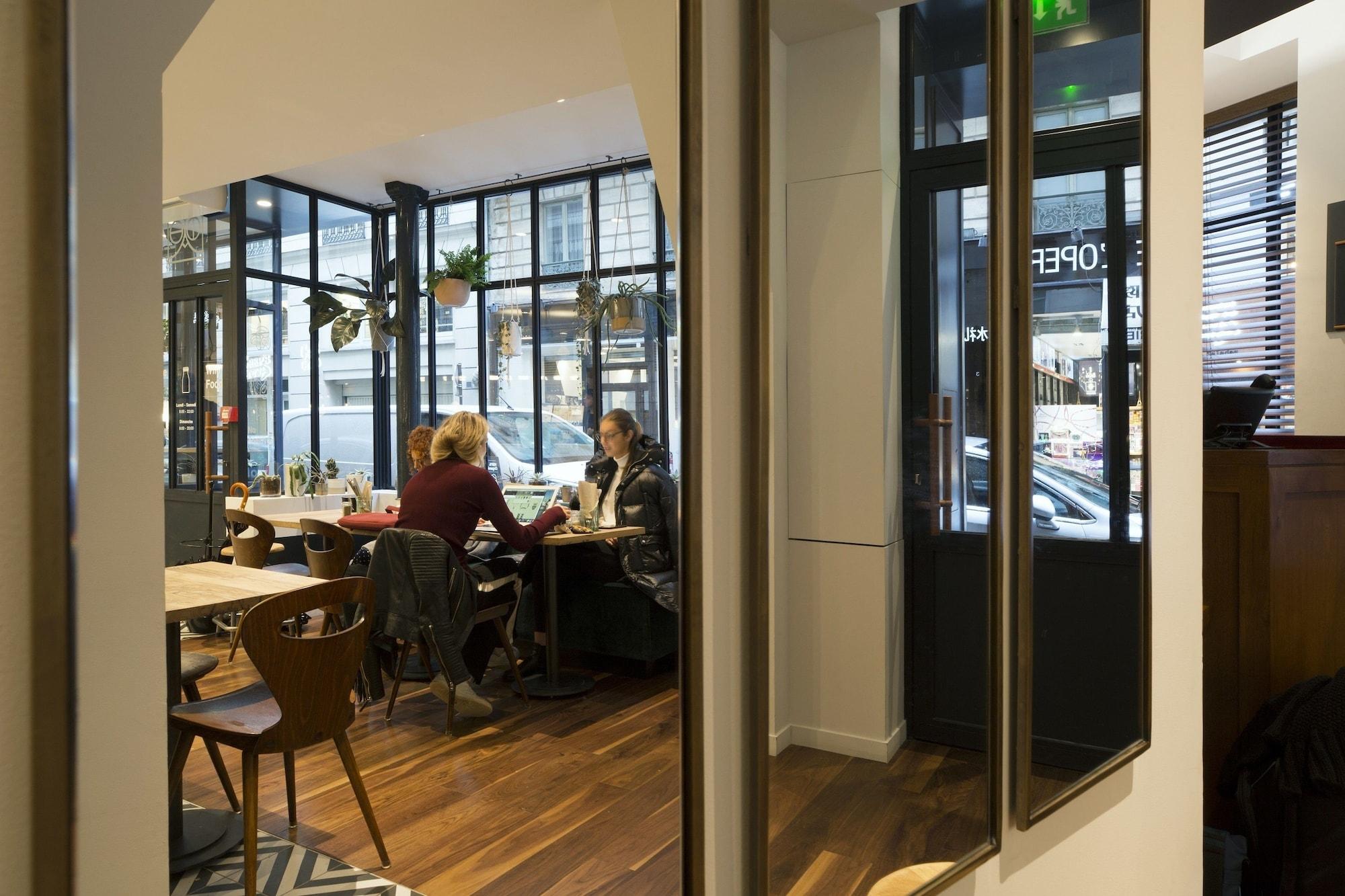 Hotel Monsieur Helder Paris Eksteriør bilde