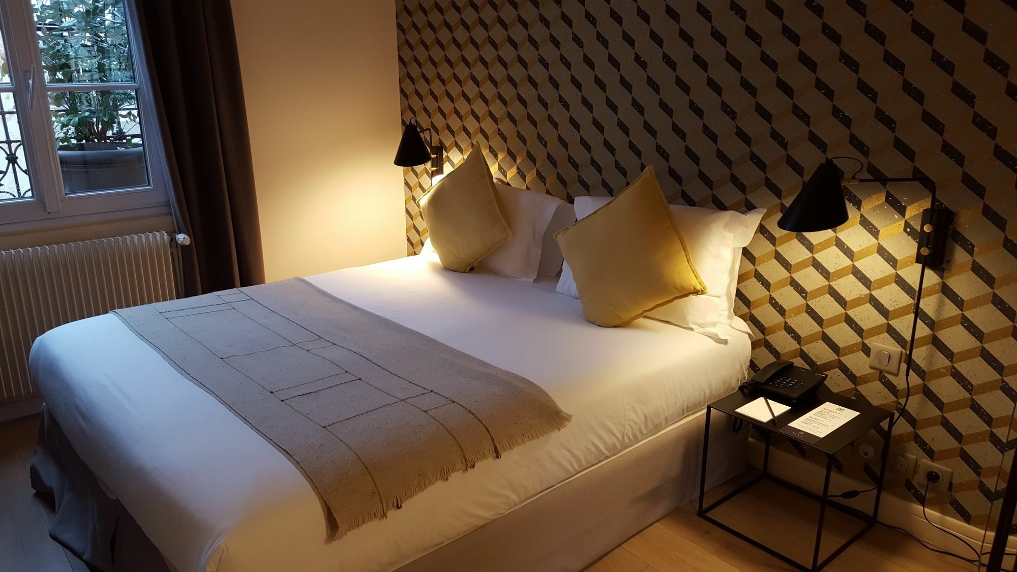 Hotel Monsieur Helder Paris Eksteriør bilde